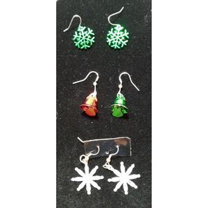 New Holiday Earrings Set of 3 Pair Dangle Stars Bells & Snowflake Sparkle Fun